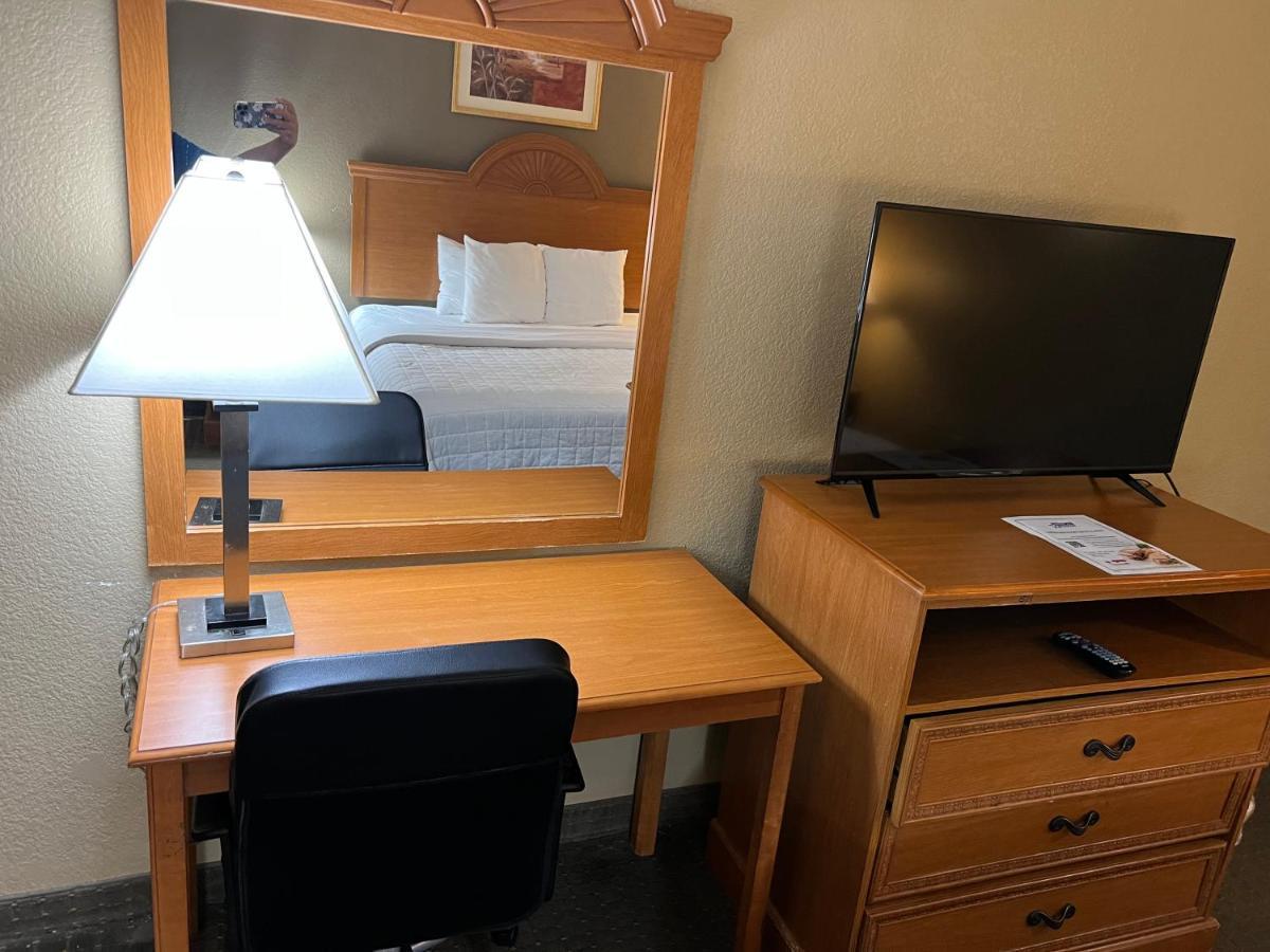 Americas Best Value Inn Pharr/Mcallen Εξωτερικό φωτογραφία